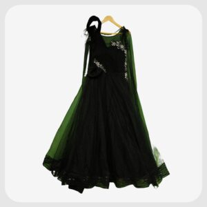 Gown161