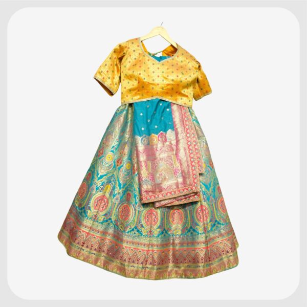 Lehenga 57