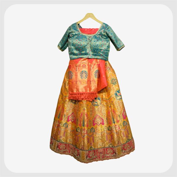 Banarasi Lehenga 98