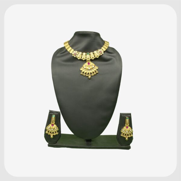 Jewellery J1
