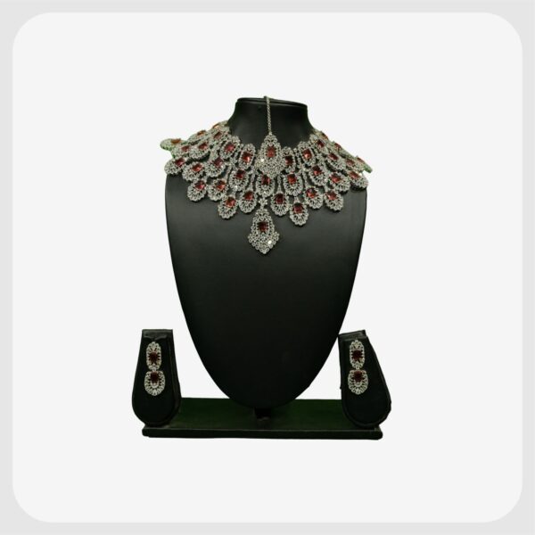 Jewellery J10
