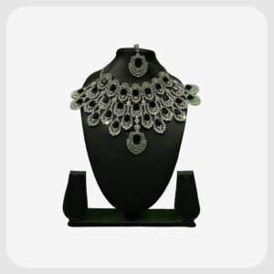 Jewellery J20