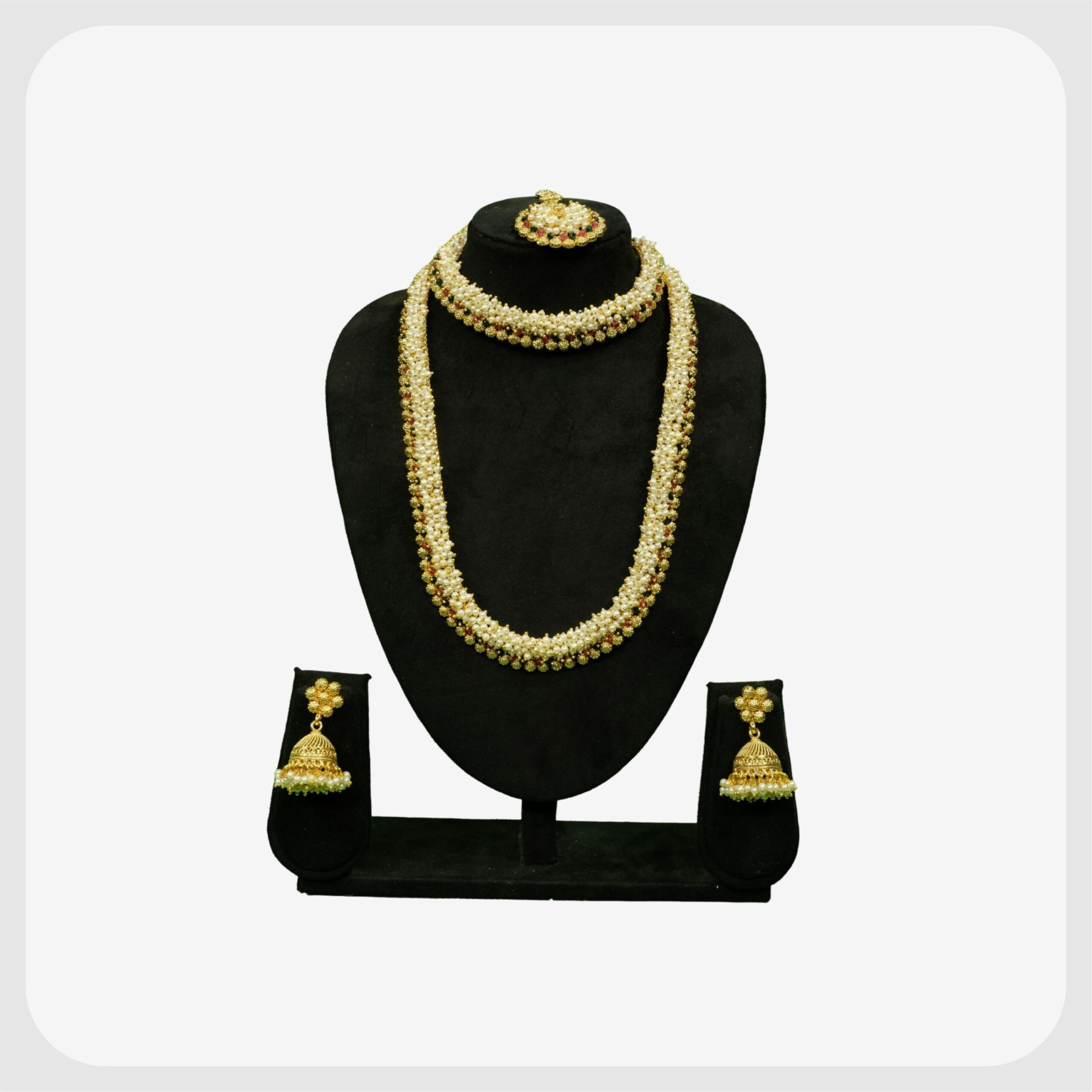 Jewellery J37