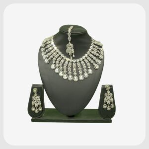 Jewellery J38
