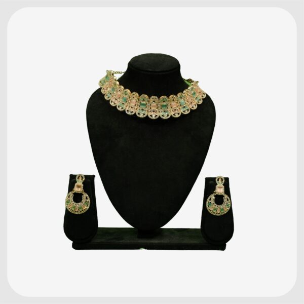 Jewellery J8